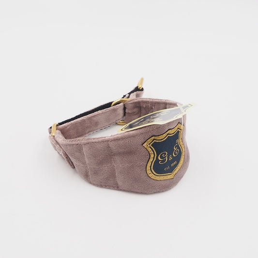 25 CM. Antkaklis „Gustaf & Evita“ GE481825